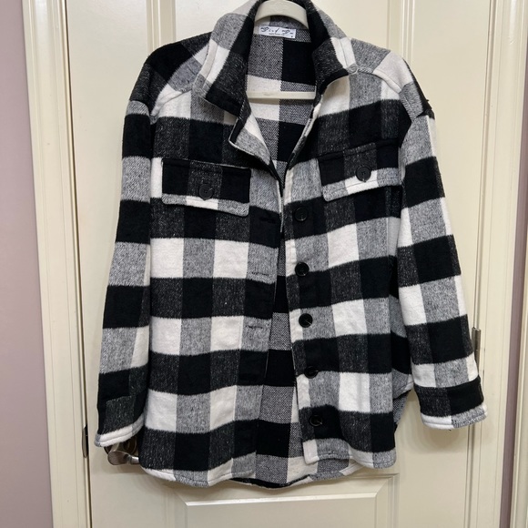 B&W Shacket - Picture 1 of 3